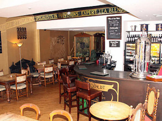 restaurant image