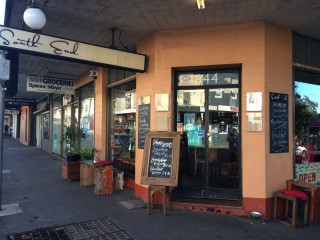 restaurant image