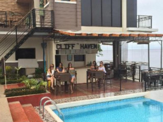 Cliff Haven Resort