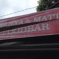 Mutya And Matt Foodbar