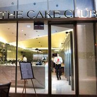 The Cake Club, Bonifacio High Street