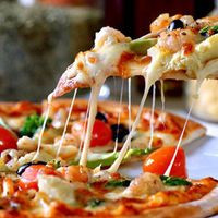 Gav Foodies Laziz Pizza