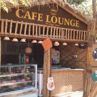 Cafe Lounge.