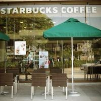 Starbucks Harbor Point Ayala Malls