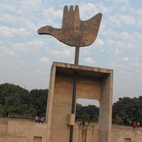 Open Hand Monument,sector1chandigarh